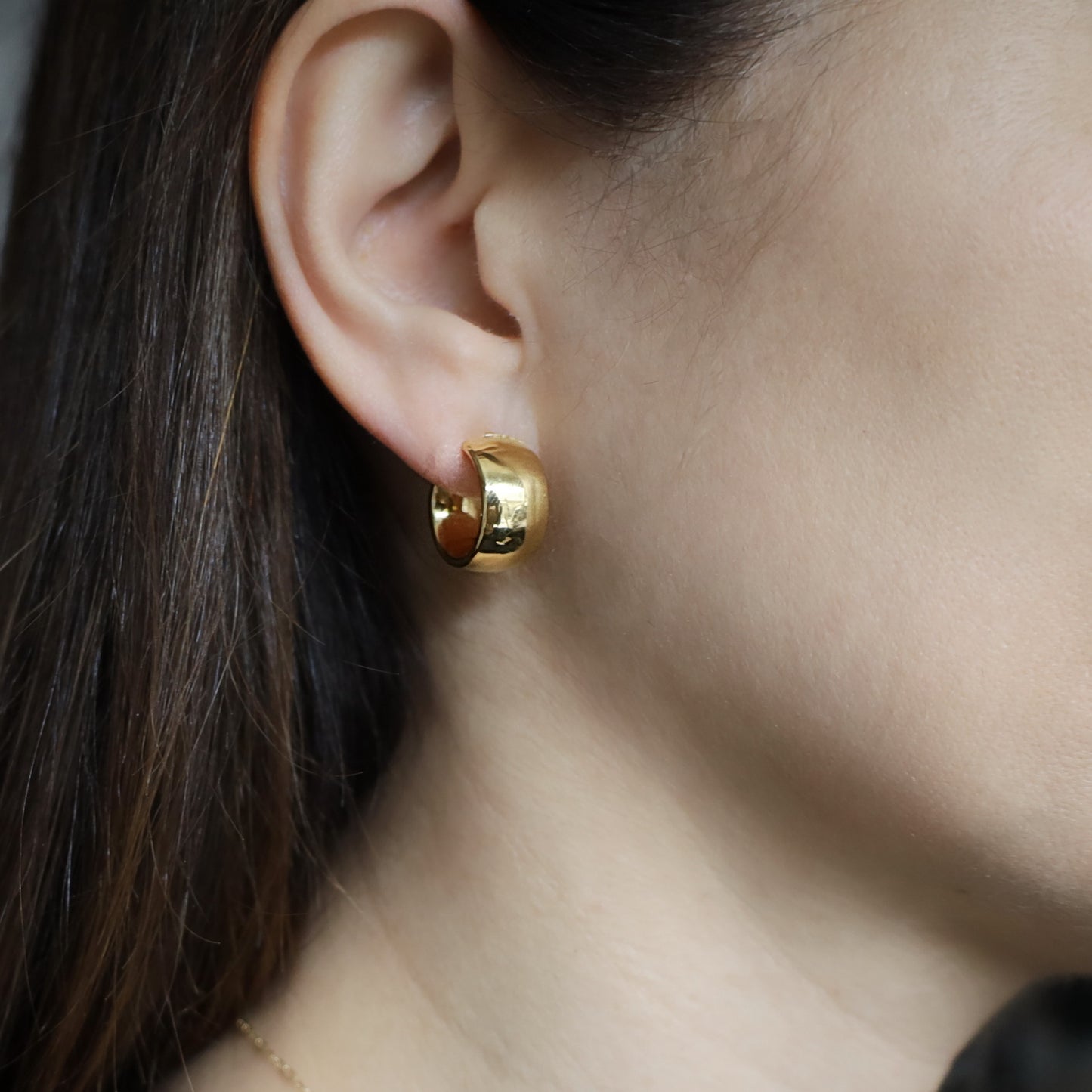 Gold Chunky Medium Huggie Hoops • B440