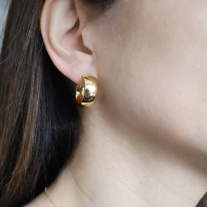 Gold Chunky Huggie Hoops • B441