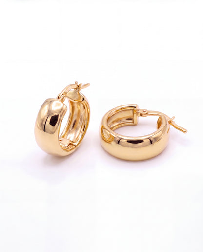Gold Chunky Medium Huggie Hoops • B440