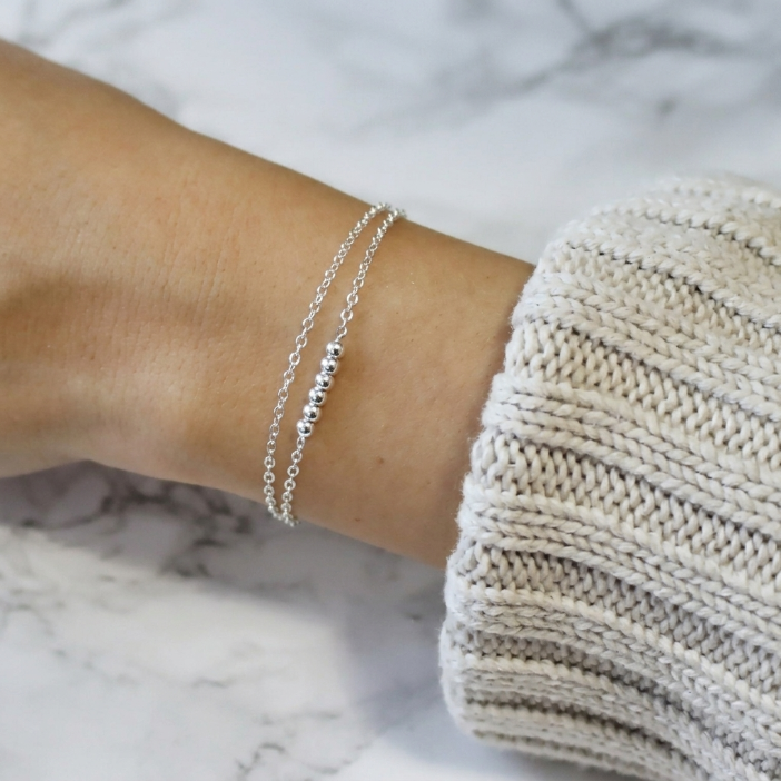 Dainty Silver Beaded Bracelet