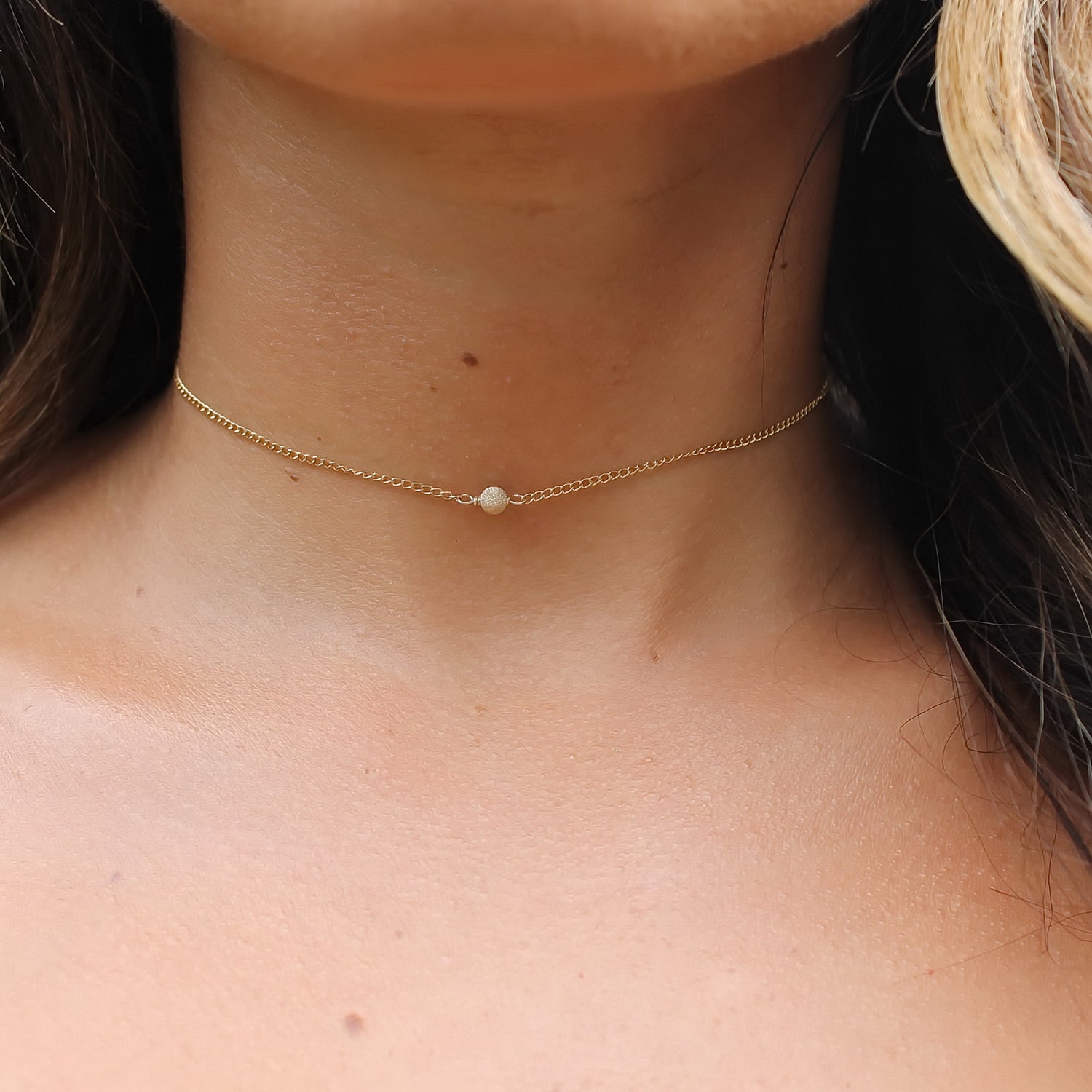 14K Gold Filled Single Bead Choker • B140