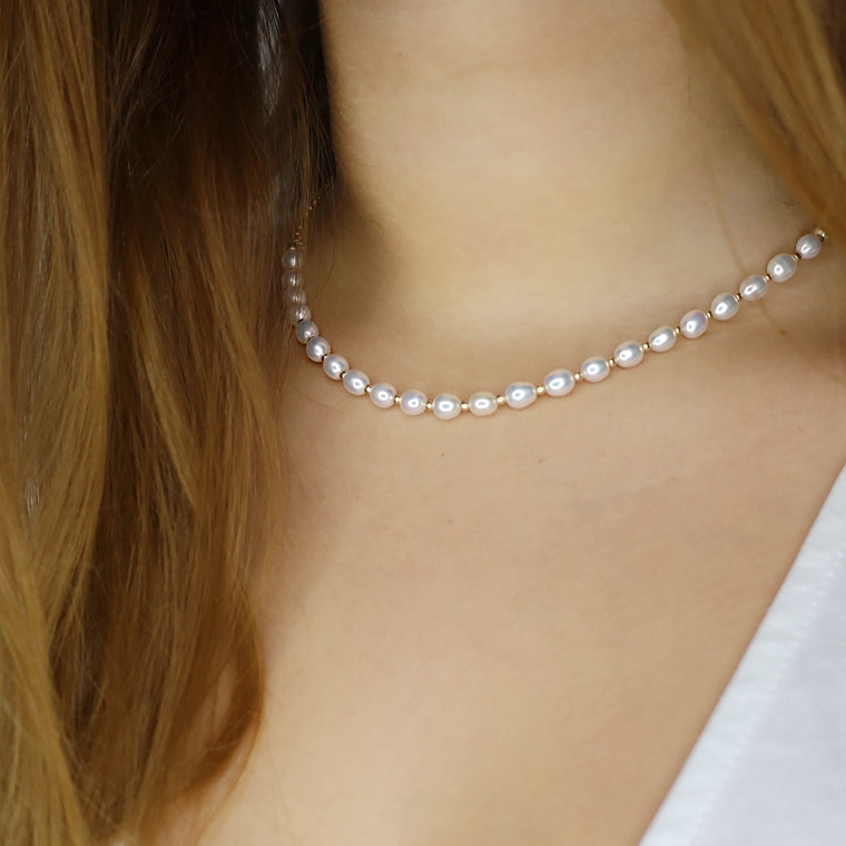 Freshwater Pearls Beaded Necklace • B300