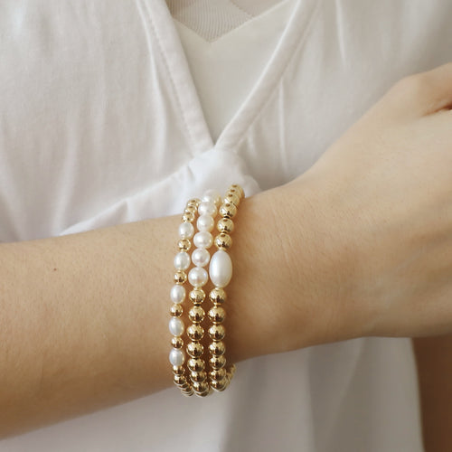 Freshwater Pearls & 14K Gold Filled Beaded Bracelet • B163