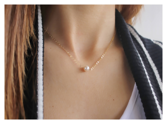 Gold Pearl Solitaire Necklace • B183