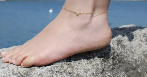 Gold Star Anklet • B234