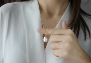 Single Pearl Necklace